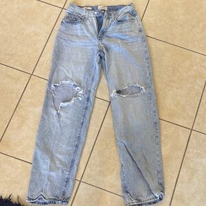 Universal Thread Light Blue Boyfriend Jeans